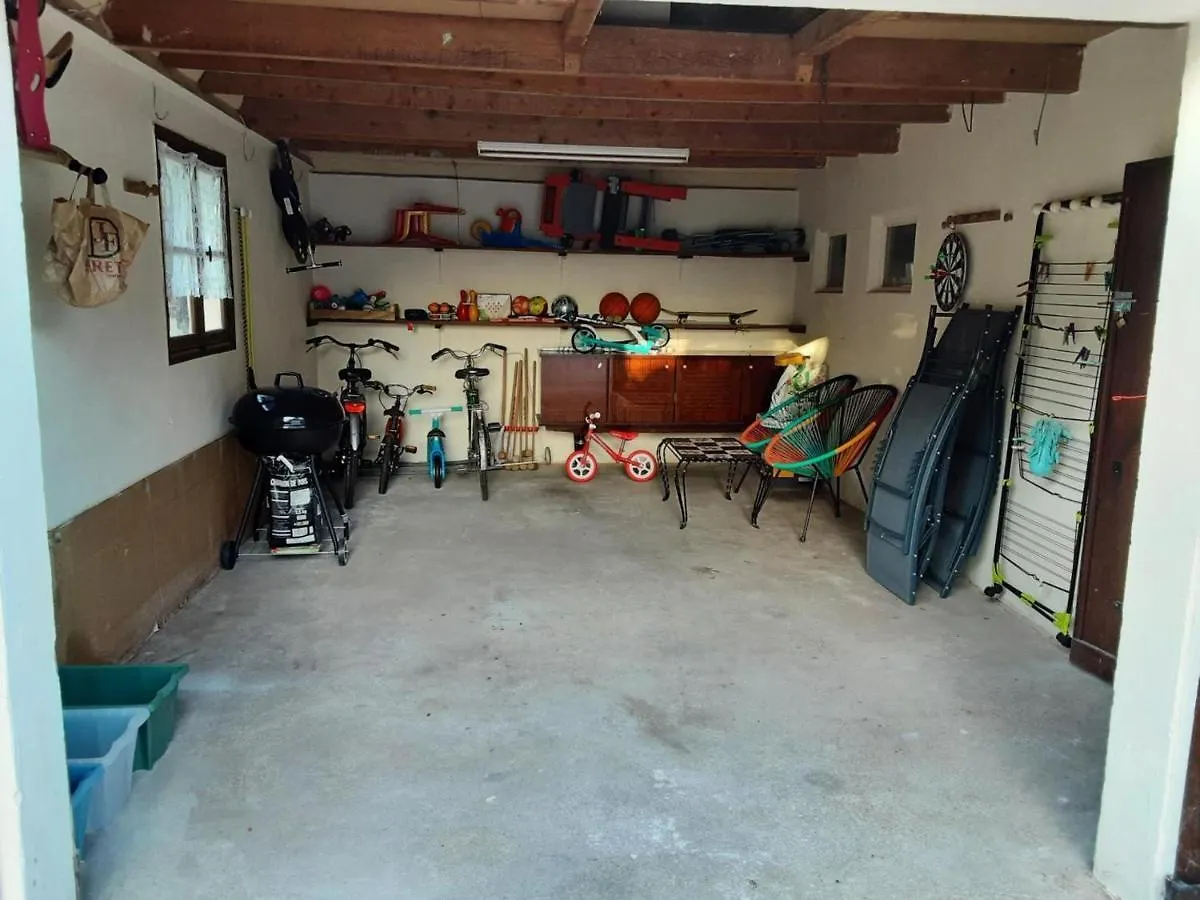 Maison Renovee Avec Grand Jardin, Activites Nautiques Et Randonnees A Proximite - Fr-1-742-526 Champagnac  0*, Champagnac (Auvergne)