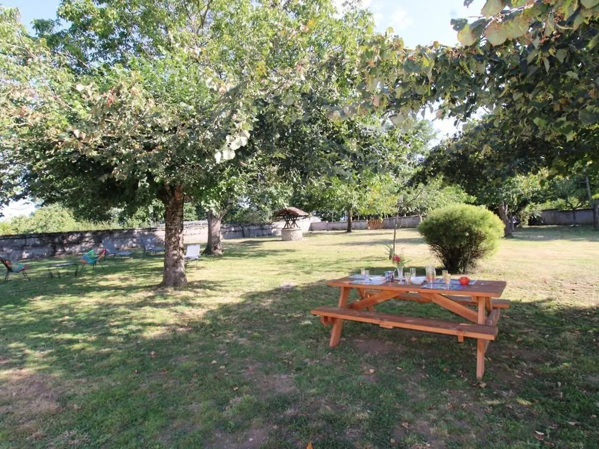 Maison Renovee Avec Grand Jardin, Activites Nautiques Et Randonnees A Proximite - Fr-1-742-526 Champagnac  France